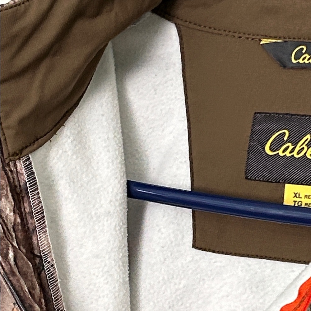 Cabela's Kids Woodland Camo Jacket with Orange Highlights - Picture 11 of 11